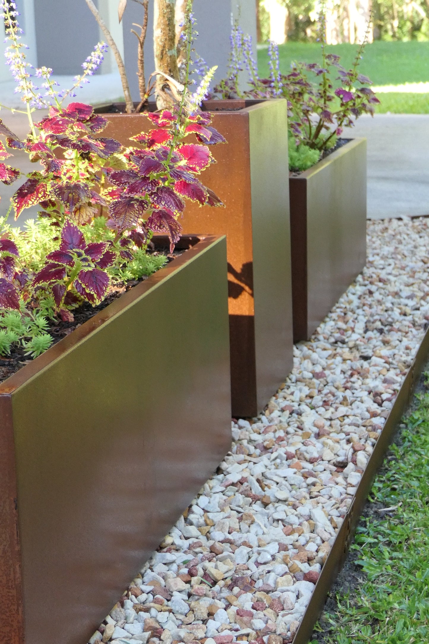 Corten Steel Garden Elegant Edging - price per 1075mm length