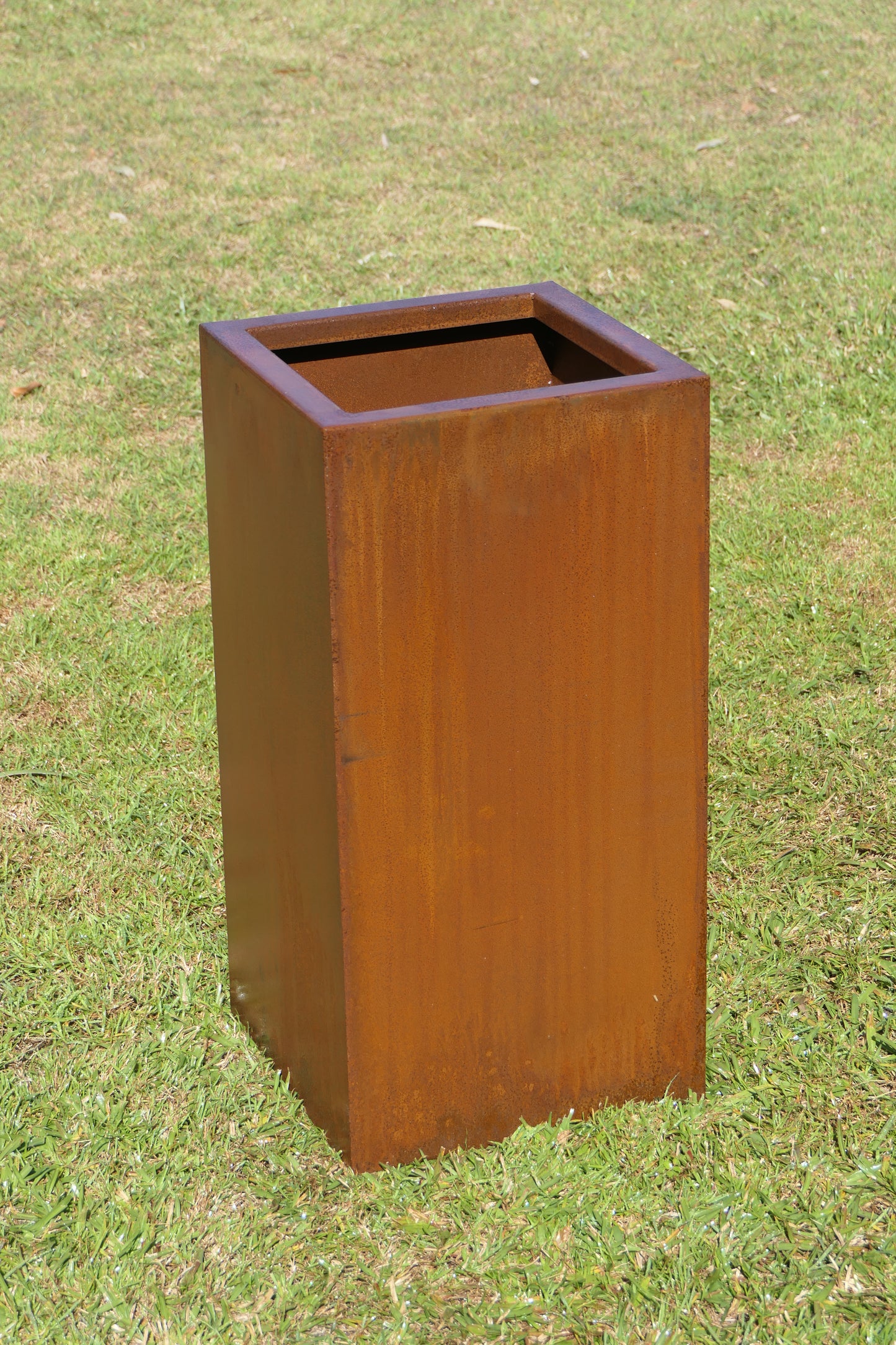 CoreEdge steel Planter Boxes