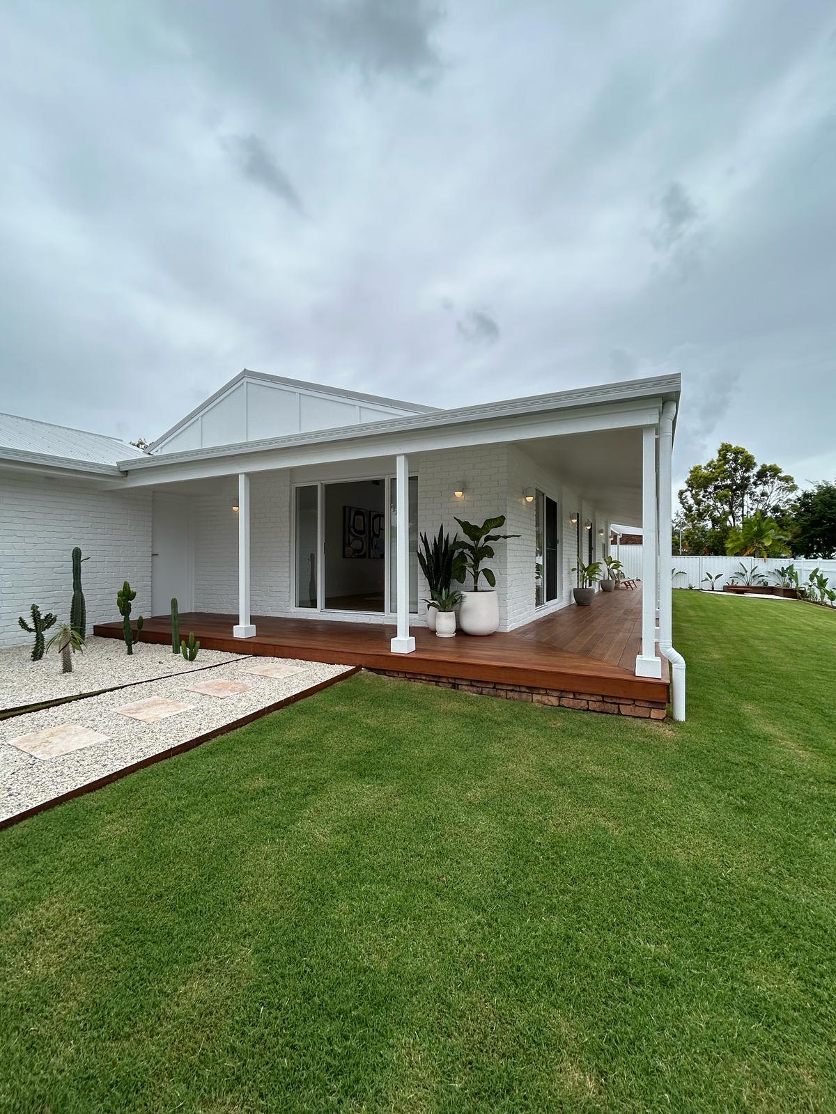 Elegant Edging - price per 1075mm length